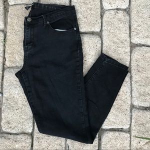 🦕 Forever 21 black skinny jeans 🦕